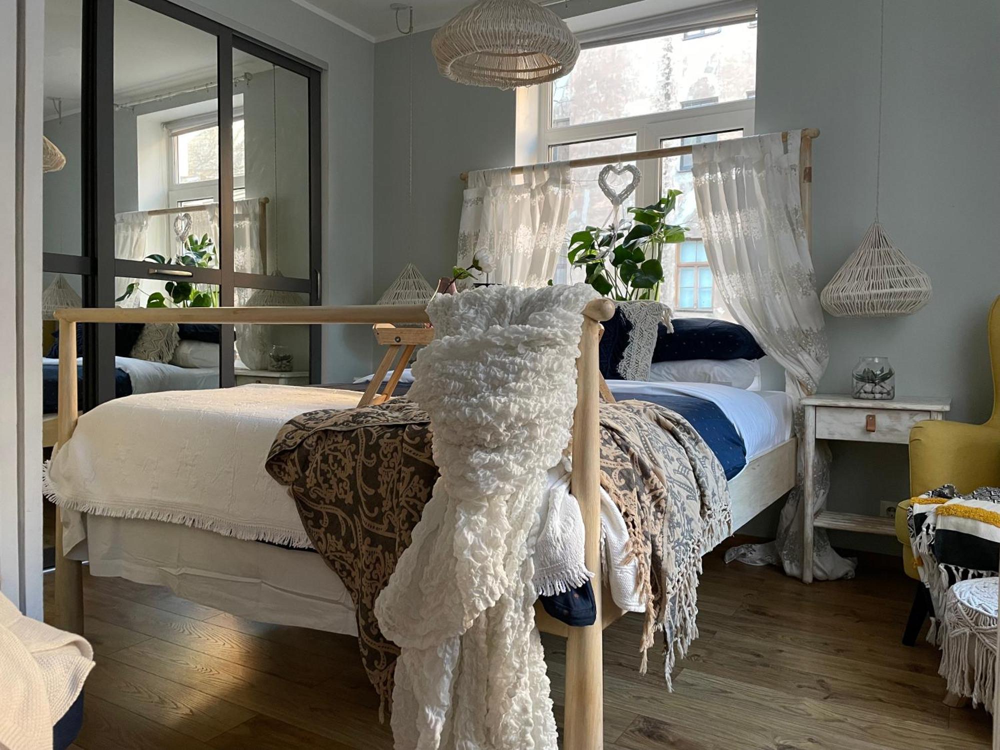 Pristine 1Br Apt In City Center W/ Patio And Parking Riga Exteriér fotografie